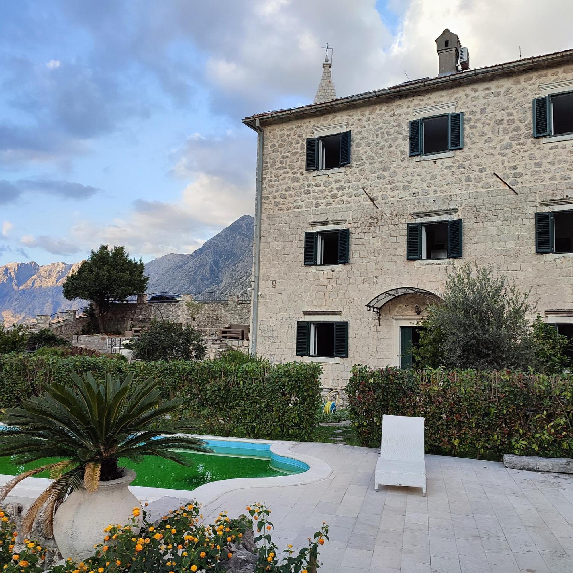 Villa Kamena Cattaro Esterno foto